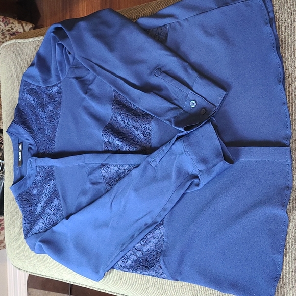 a.n.a. Lace Blouse - Picture 13 of 14